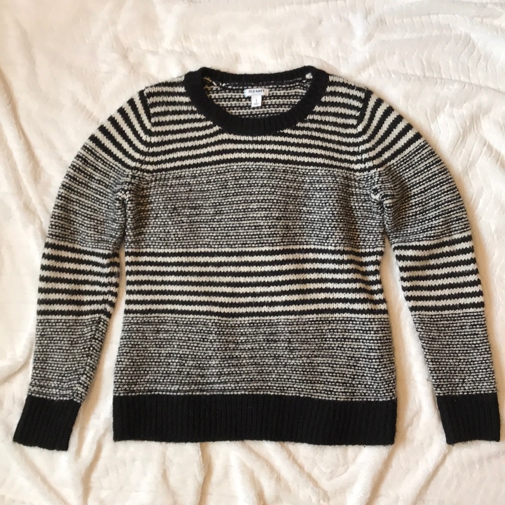 black and white striped Old Navy sweater